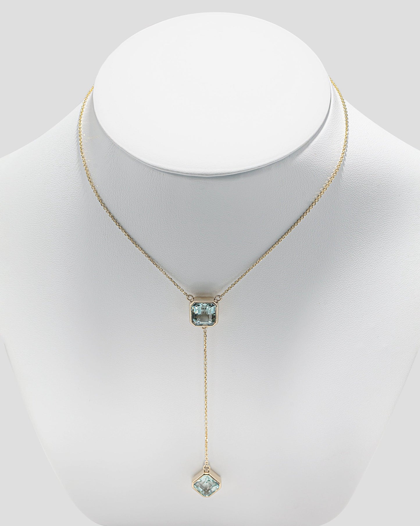 ASSCHER LARIAT NECKLACE