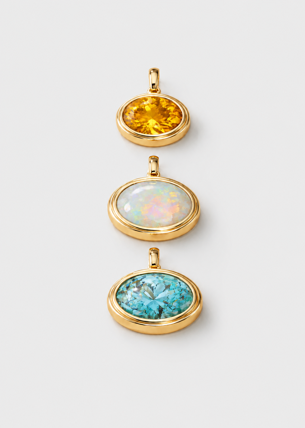 THE OVAL PENDANT